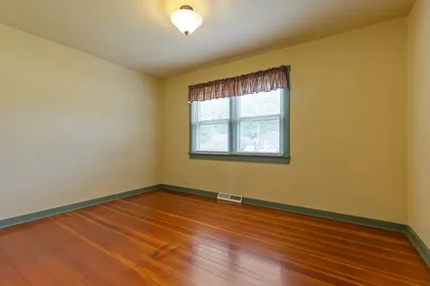 209 A Street Genoa IL 60135