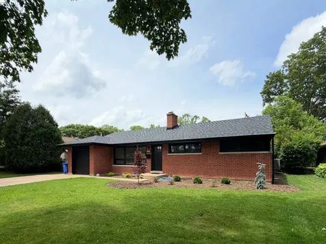 808 West Milburn Avenue Mount Prospect IL 60056