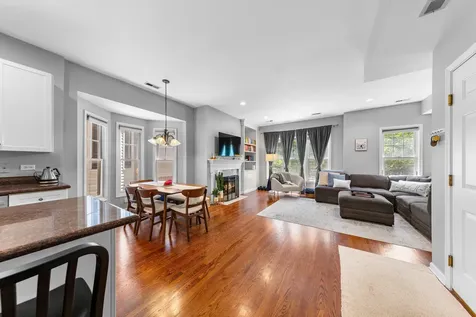 1306 West Fletcher Street Chicago IL 60657