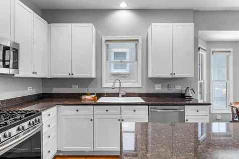 1306 West Fletcher Street Chicago IL 60657