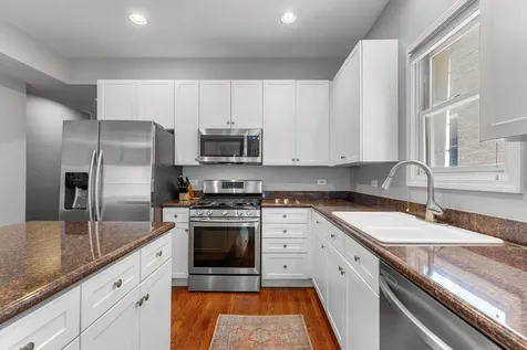 1306 West Fletcher Street Chicago IL 60657