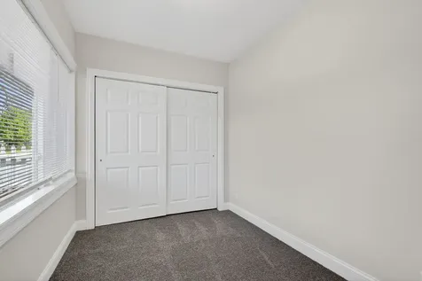 330 Harwood Street Joliet IL 60432