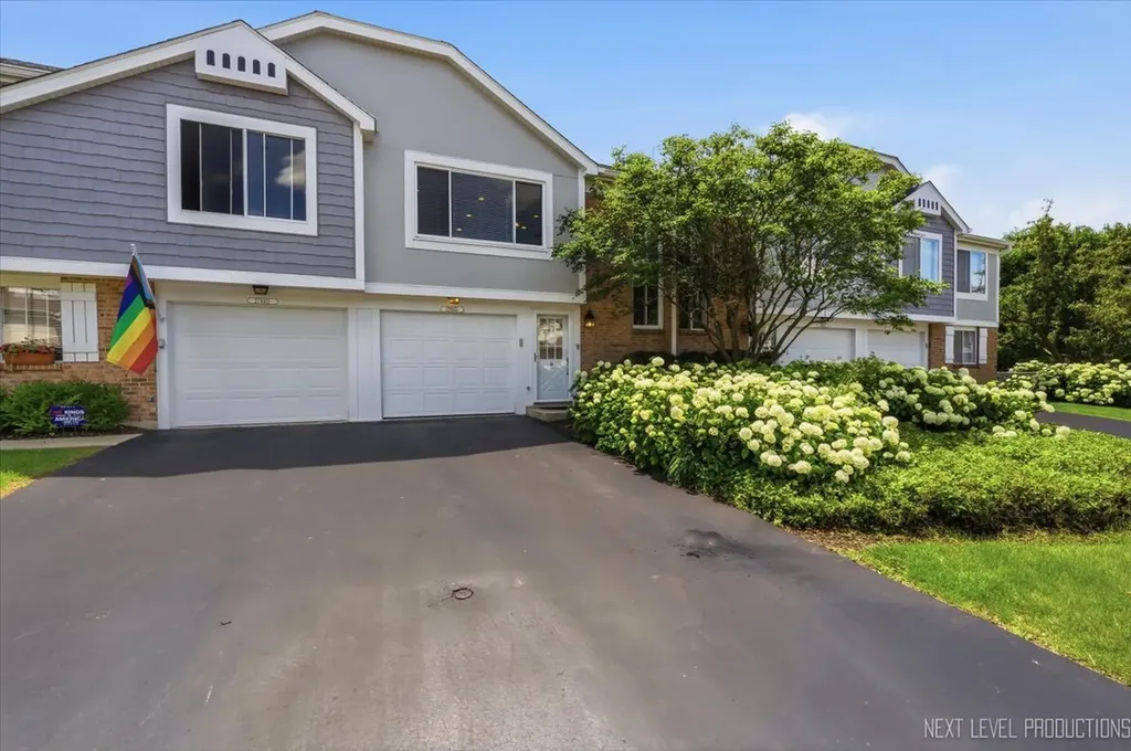 27W403 Melrose Lane Winfield IL 60190