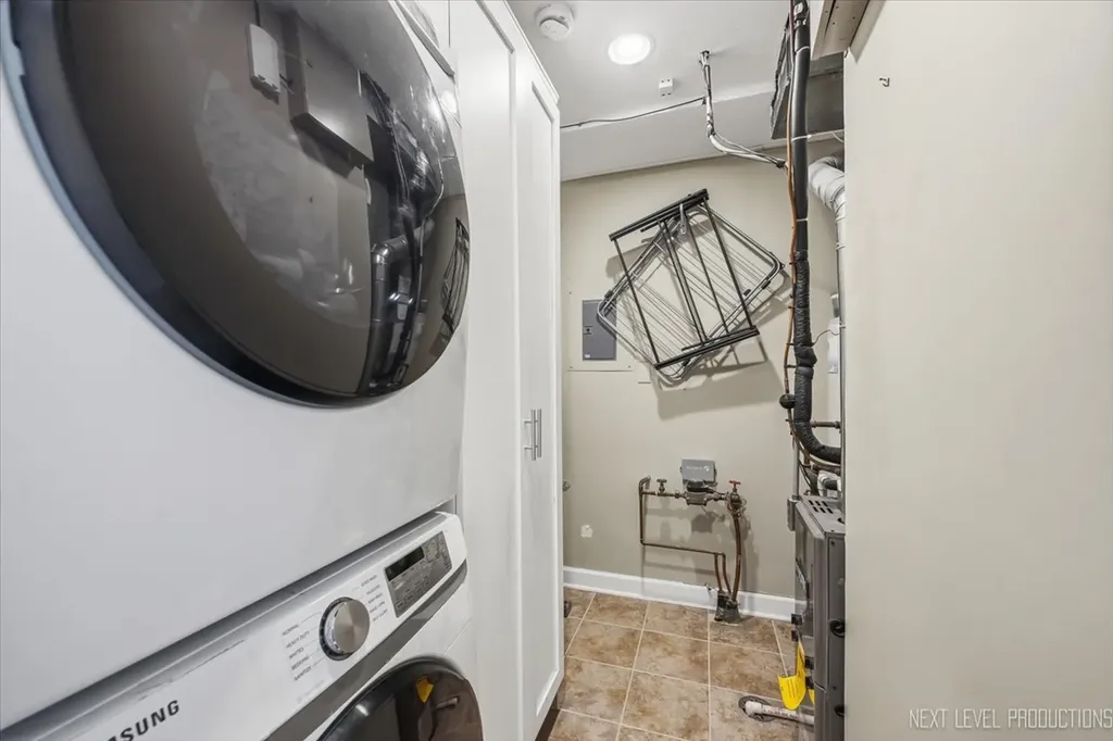 27W403 Melrose Lane Winfield IL 60190
