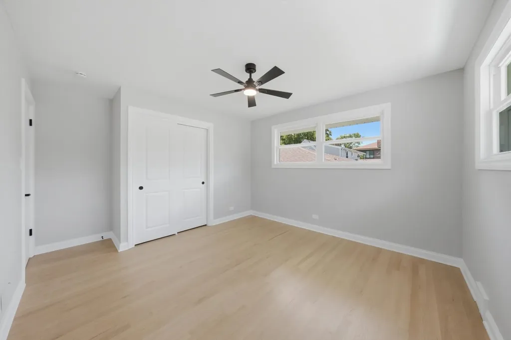8434 Lawndale Avenue Skokie IL 60076