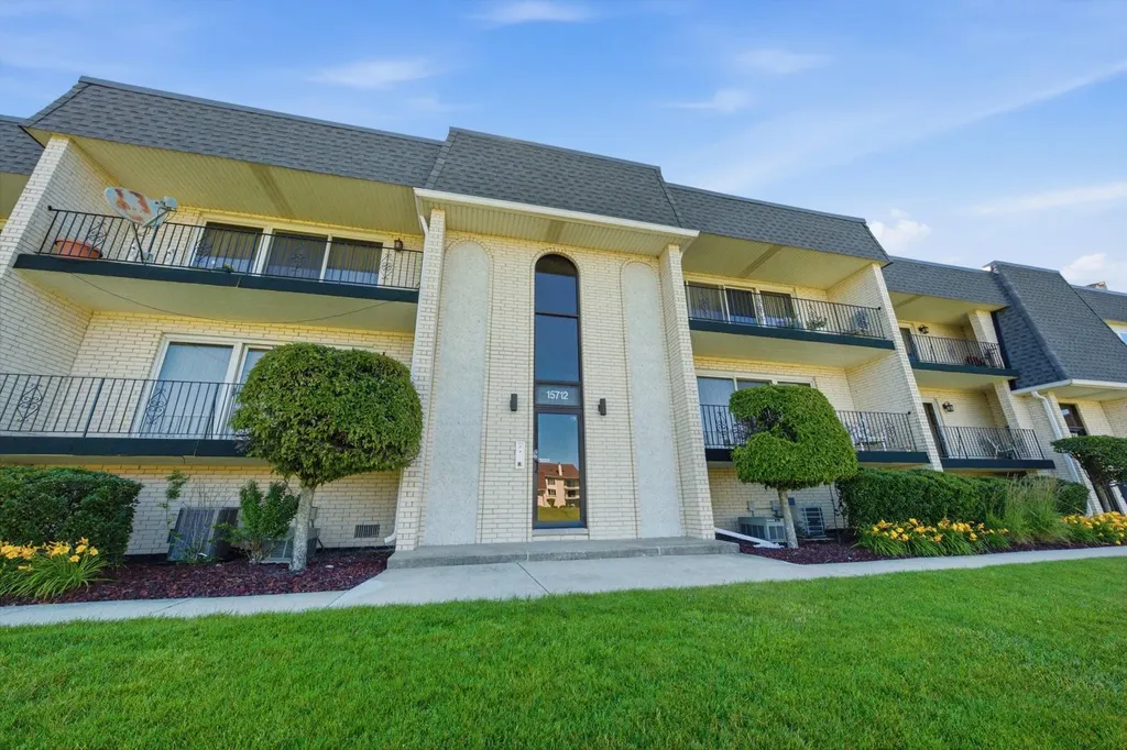 15712 Old Orchard Court Orland Park IL 60462
