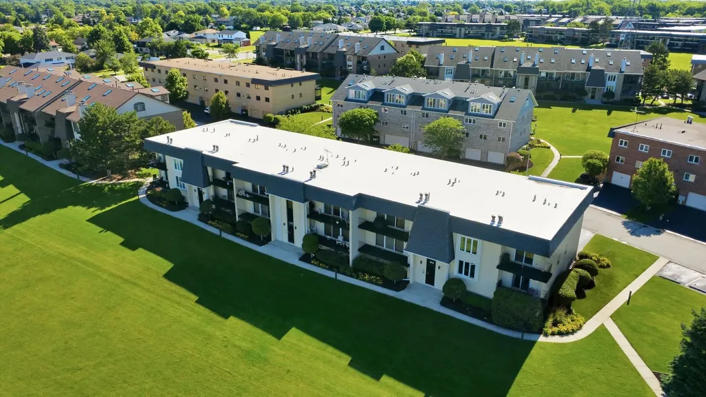 15712 Old Orchard Court Orland Park IL 60462