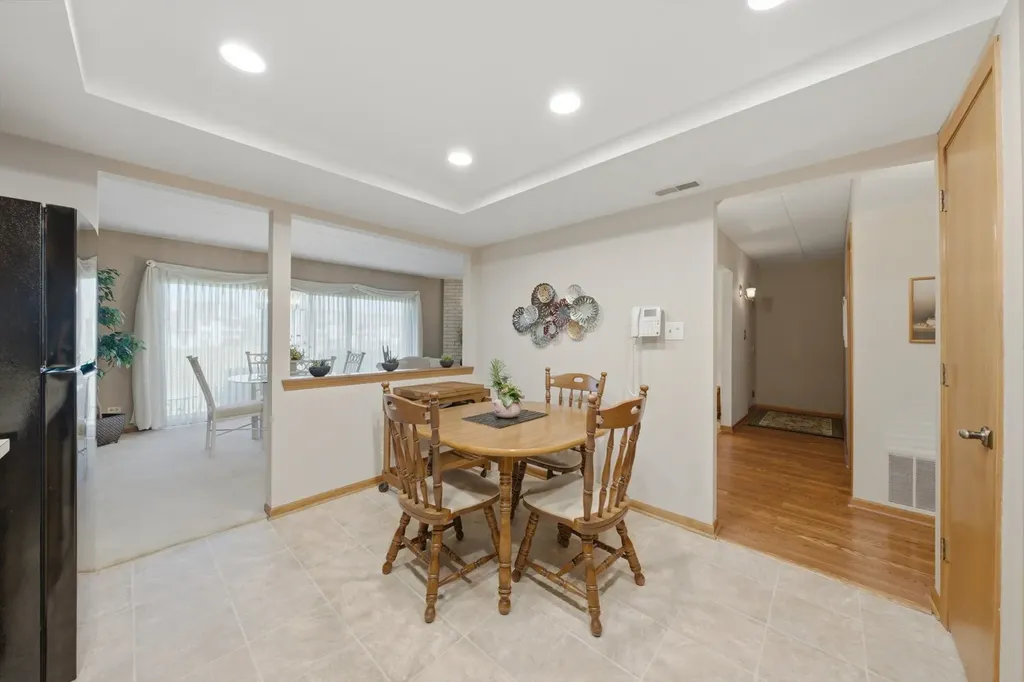 15712 Old Orchard Court Orland Park IL 60462