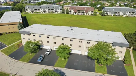15712 Old Orchard Court Orland Park IL 60462