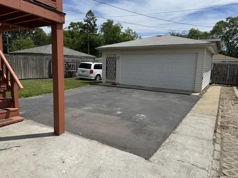 13943 South State Street Riverdale IL 60827
