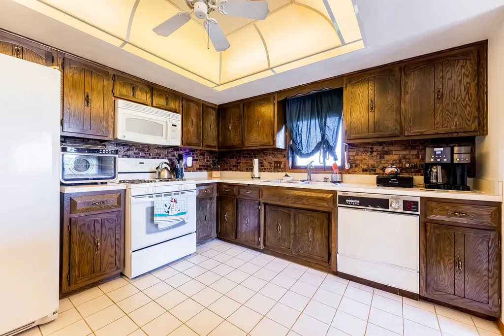 15701 Brassie Court Orland Park IL 60462