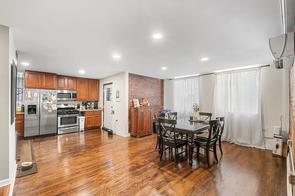 635 West Sheridan Road Chicago IL 60613