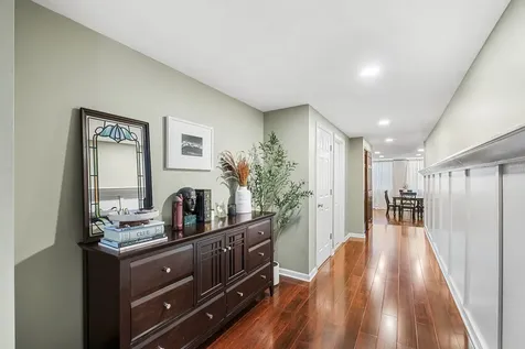 635 West Sheridan Road Chicago IL 60613