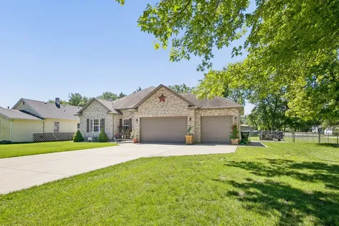 189 West Cermak Road Braidwood IL 60408