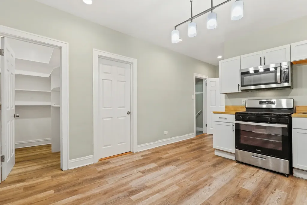12242 South Normal Avenue Chicago IL 60628