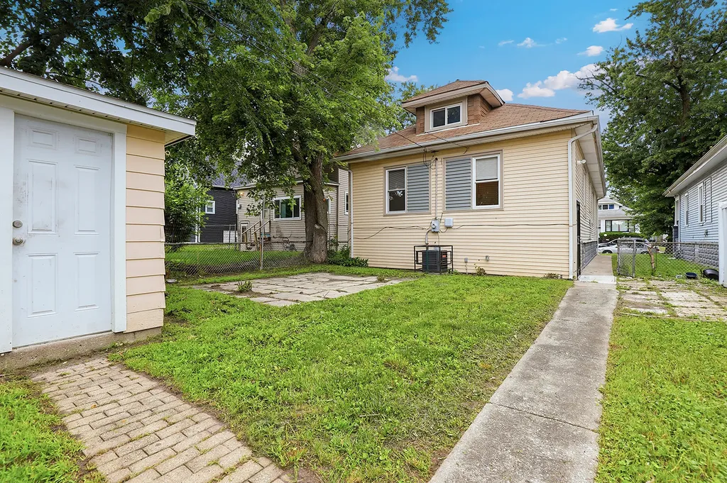 12242 South Normal Avenue Chicago IL 60628