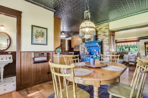 112 South Lake Street Grayslake IL 60030
