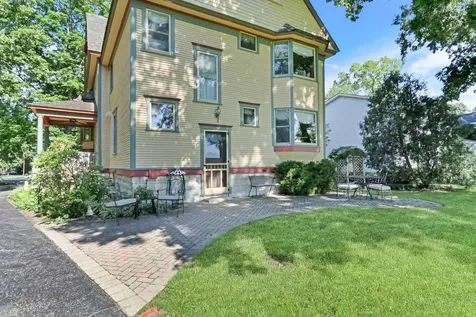 112 South Lake Street Grayslake IL 60030