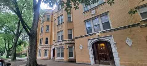 6452 North Bell Avenue Chicago IL 60645