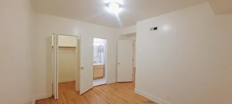 6452 North Bell Avenue Chicago IL 60645