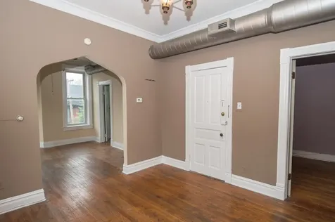 1058 North Rockwell Street Chicago IL 60622