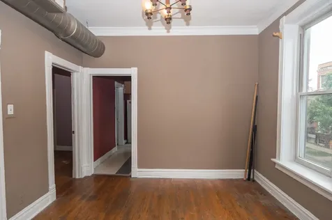 1058 North Rockwell Street Chicago IL 60622