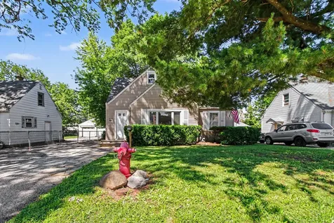 1424 Pine Grove Avenue Round Lake Beach IL 60073