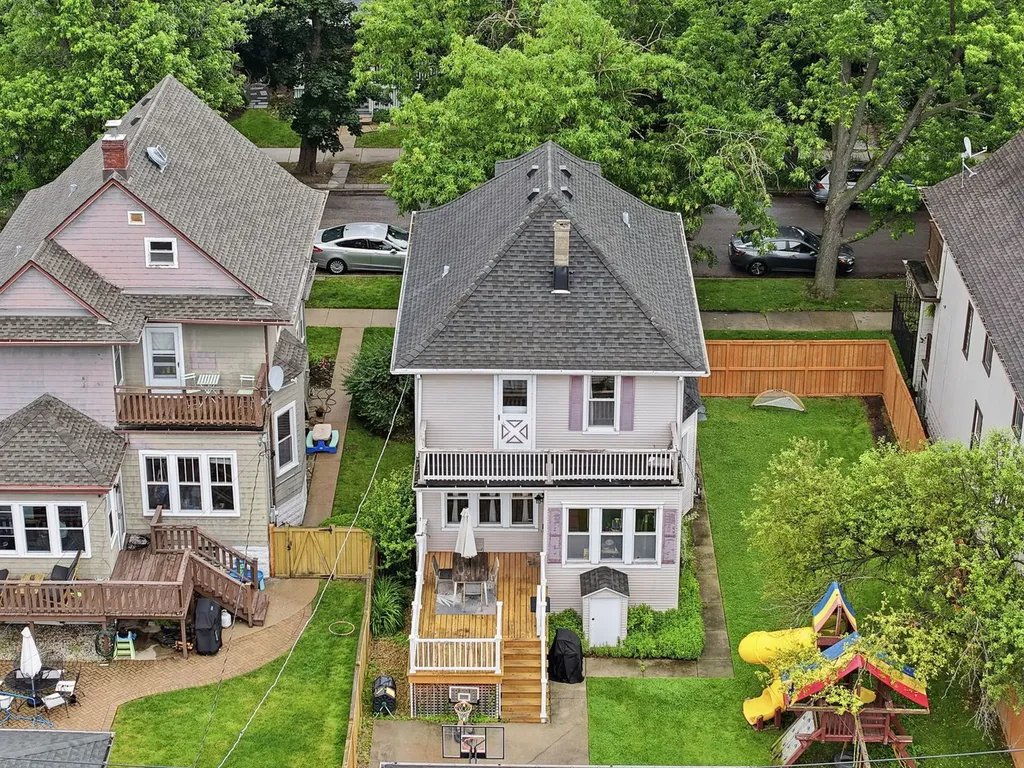 3808 North Ridgeway Avenue Chicago IL 60618