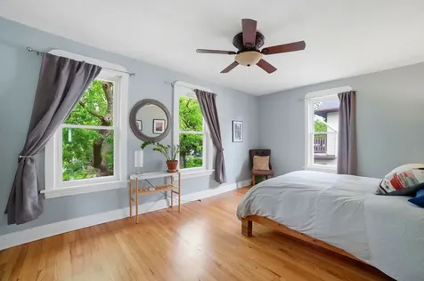 3808 North Ridgeway Avenue Chicago IL 60618
