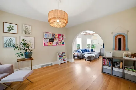 3808 North Ridgeway Avenue Chicago IL 60618