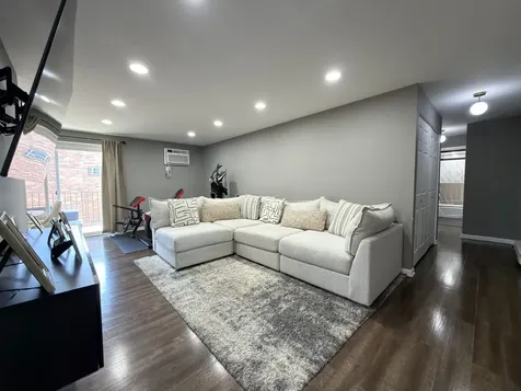 9723 South Keeler Avenue Oak Lawn IL 60453