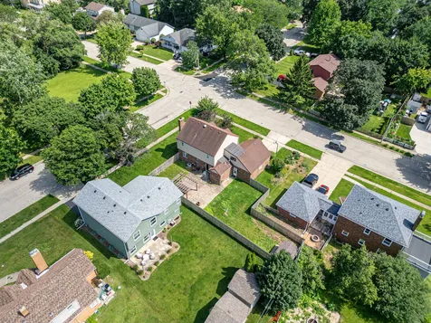 1300 Wolff Avenue Elgin IL 60123