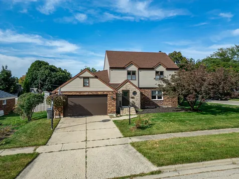 1300 Wolff Avenue Elgin IL 60123
