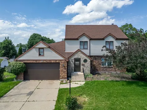 1300 Wolff Avenue Elgin IL 60123