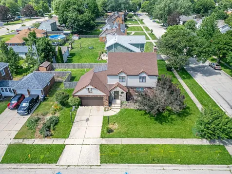1300 Wolff Avenue Elgin IL 60123