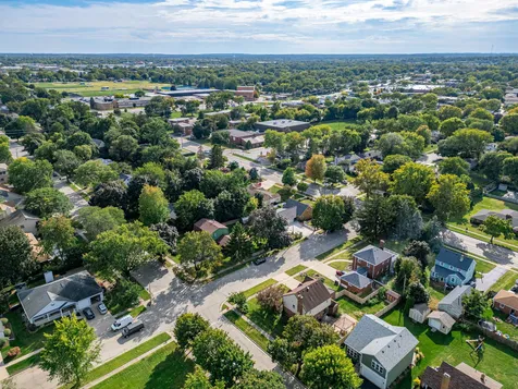 1300 Wolff Avenue Elgin IL 60123