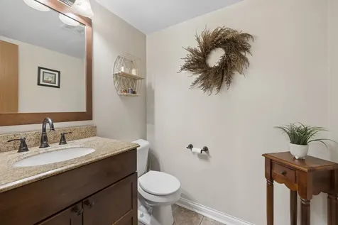 1464 Leeward Court Grayslake IL 60030