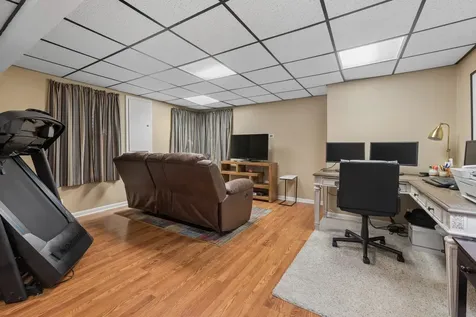 1464 Leeward Court Grayslake IL 60030