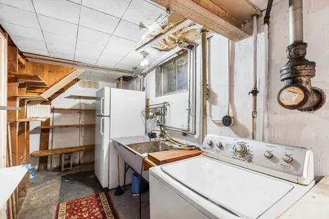 6209 North Caldwell Avenue Chicago IL 60646