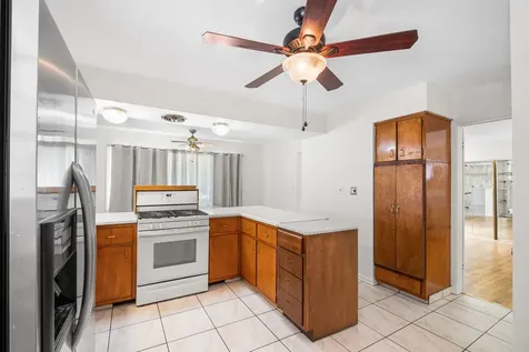 6209 North Caldwell Avenue Chicago IL 60646
