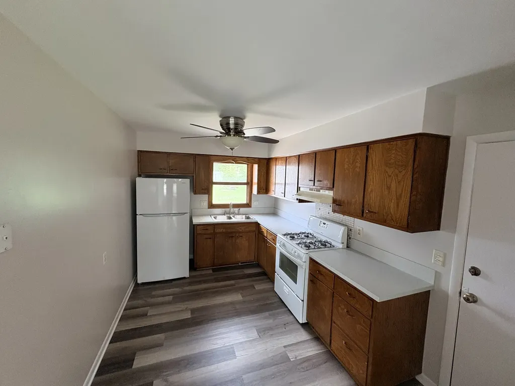 1735 Greene Court Aurora IL 60506