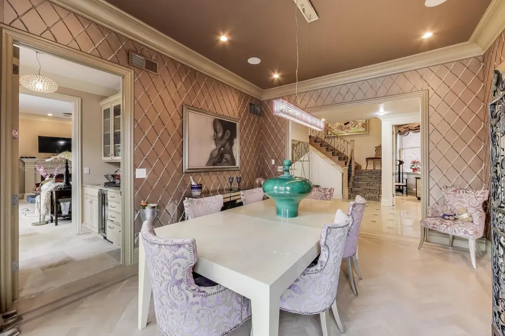 1919 South Prairie Avenue Chicago IL 60616