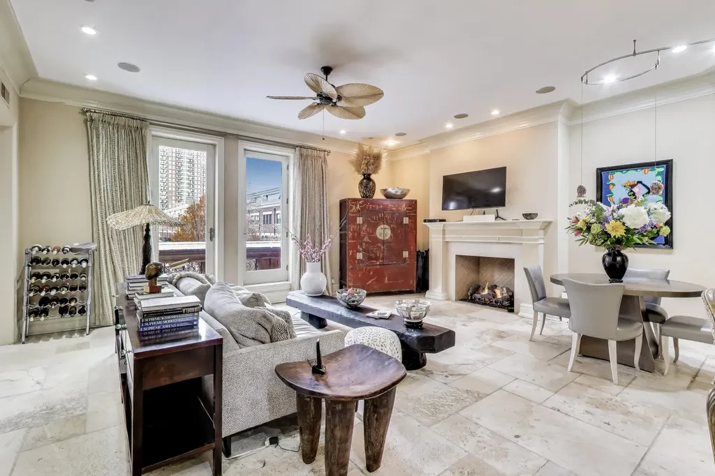 1919 South Prairie Avenue Chicago IL 60616