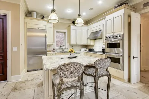 1919 South Prairie Avenue Chicago IL 60616