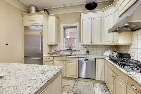 1919 South Prairie Avenue Chicago IL 60616