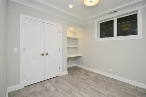 4727 North Winchester Avenue Chicago IL 60640