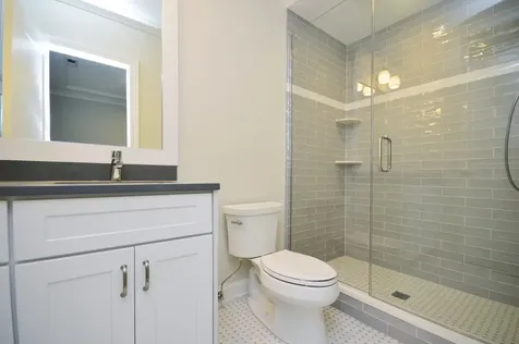 4727 North Winchester Avenue Chicago IL 60640