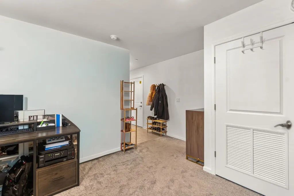 218 Timberleaf Circle Roselle IL 60172