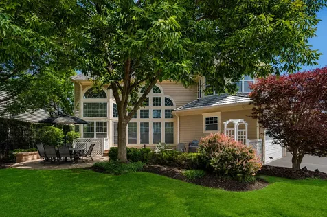 1534 Constitution Drive Glenview IL 60026