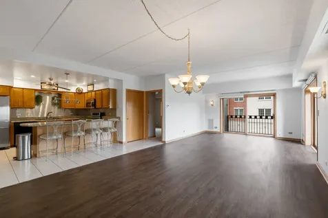 7410 West Lawrence Avenue Harwood Heights IL 60706